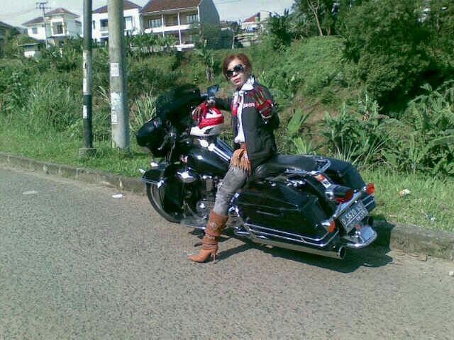 Eva Vinola, Founder & Penasihat WOW 'Women on Wheels' Chapter JABAR 